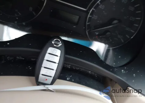 2015 Nissan Pathfinder Platinum from USA, damaged, VIN 5N1AR2MN1FC685253